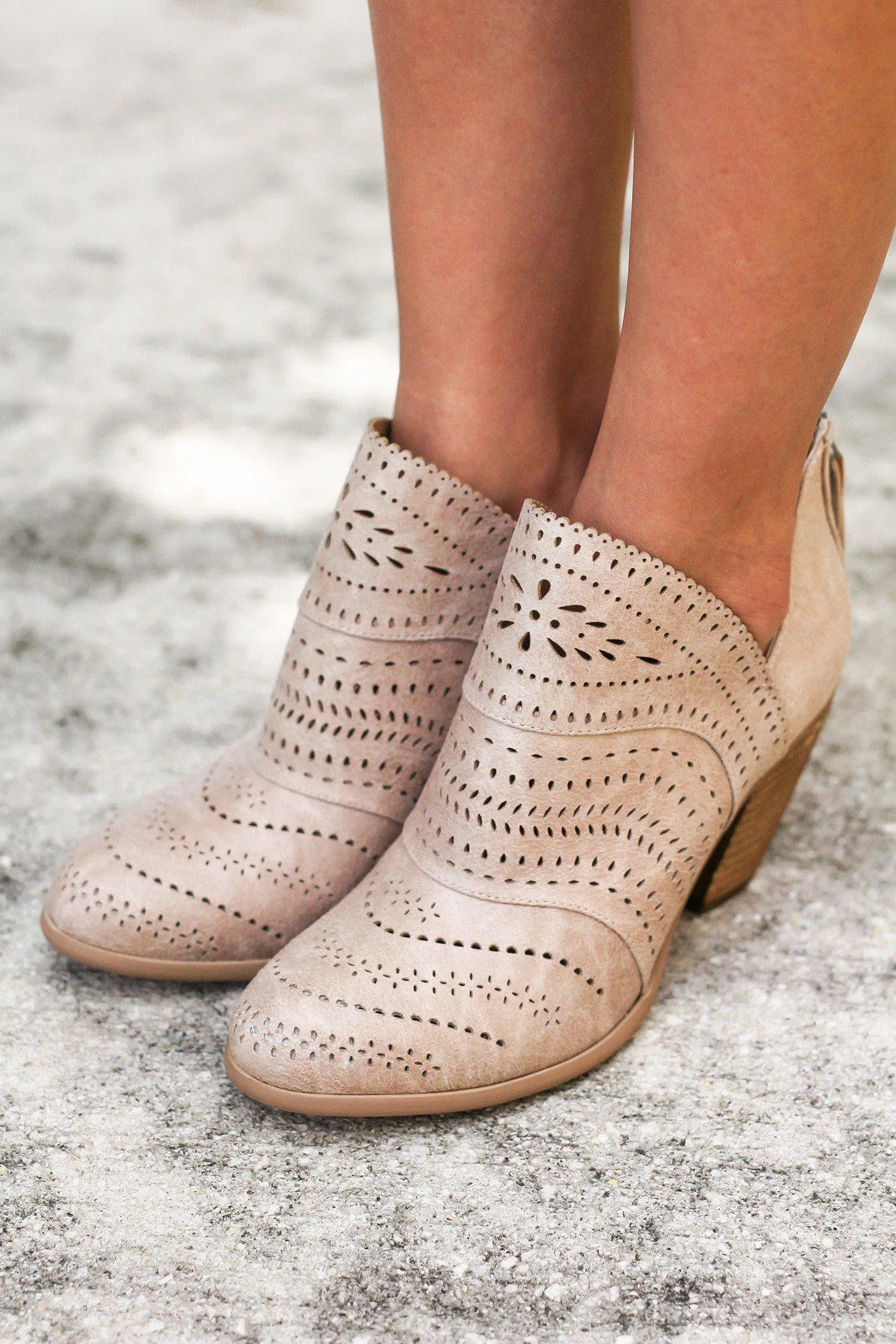 Cinati Cream Booties