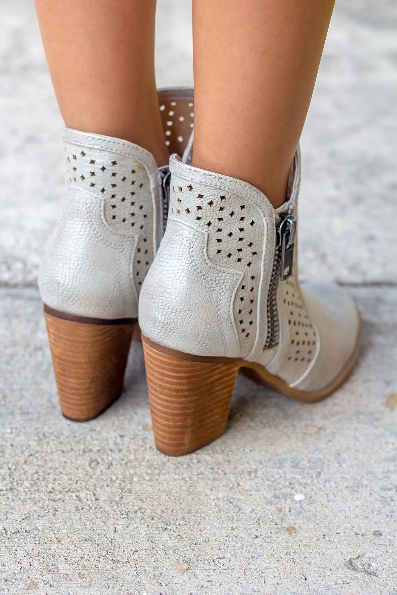 Gretchen Cream Booties