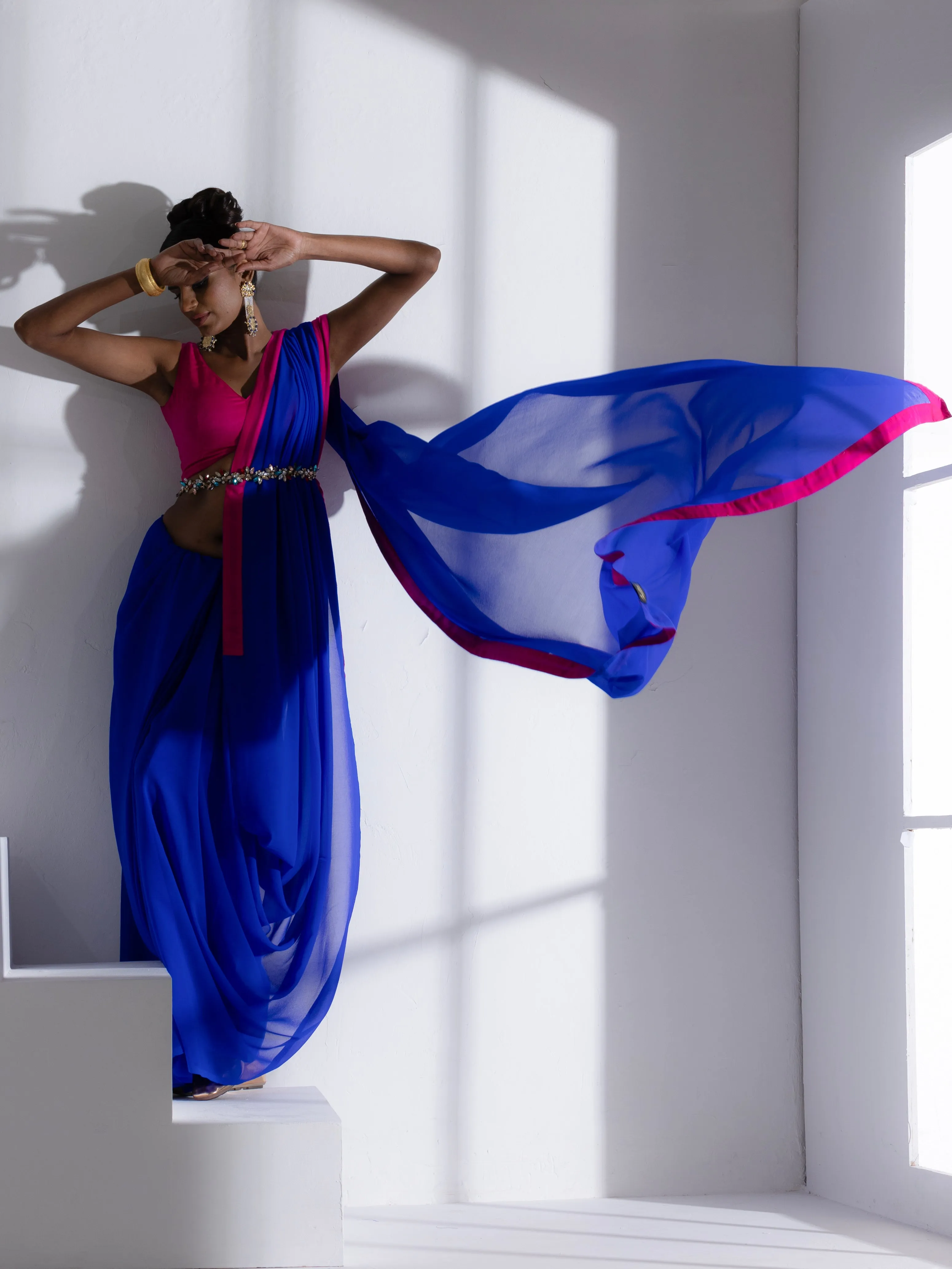 Megawatt Blue Georgette Saree with Pink Posh Fabric Border & Blouse Fabric