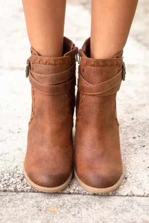 Violeta Tan Booties